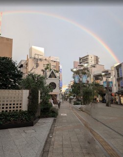 長く続く人気の内装色の組み合わせ！グレー×木目